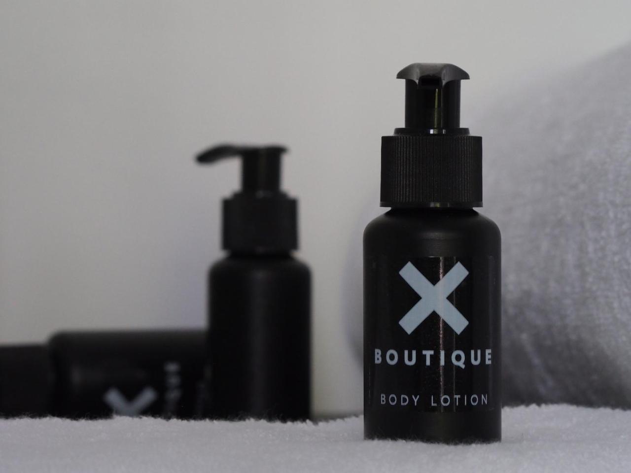 Hotel Boutique X Pueblo, Benalmádena Esterno foto