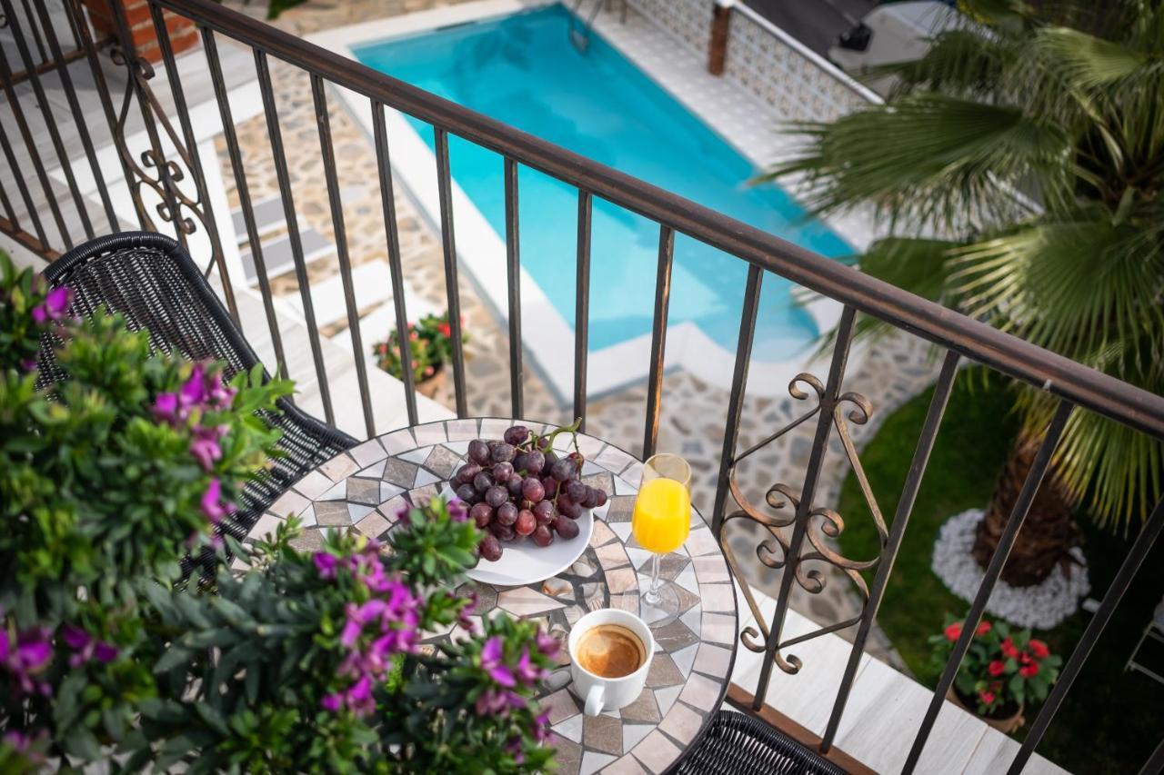 Hotel Boutique X Pueblo, Benalmádena Esterno foto